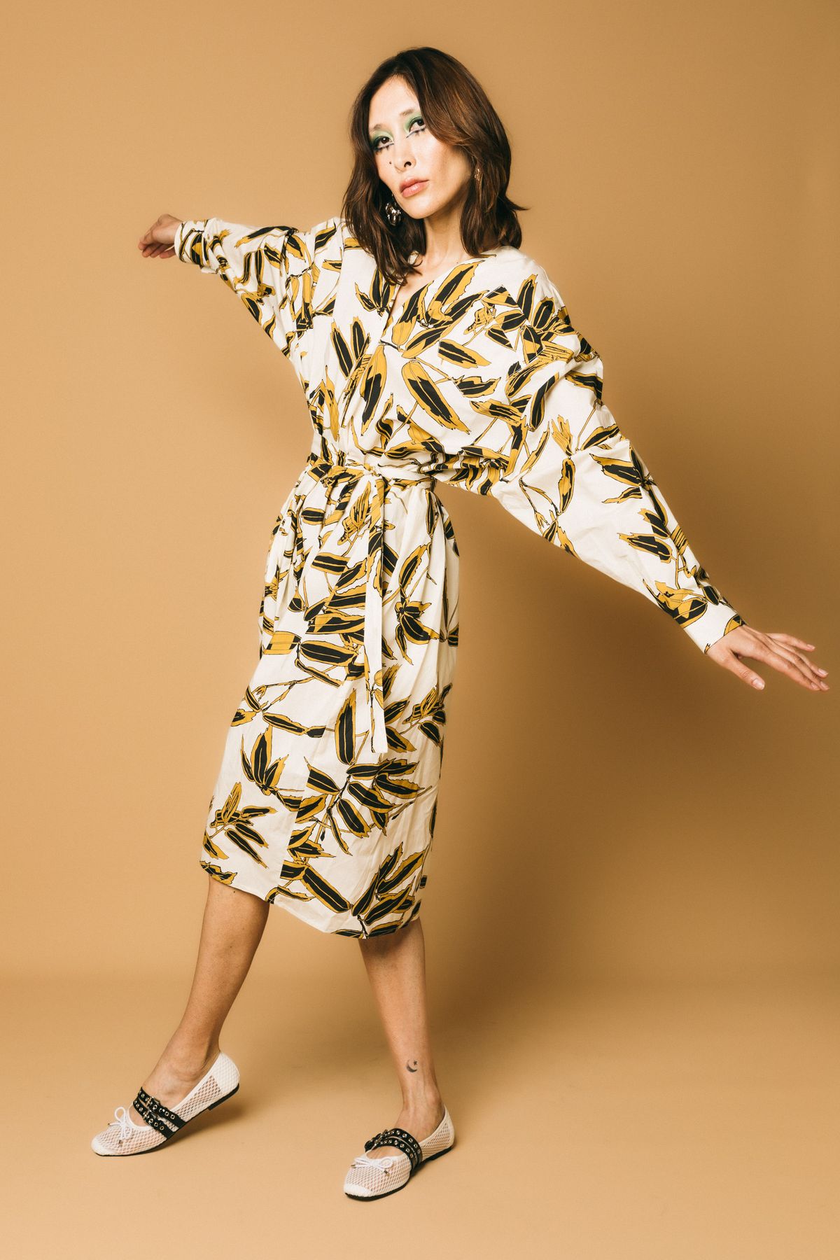 M1b0025 papiro  abiti  solotre  fantasia papiro, 40