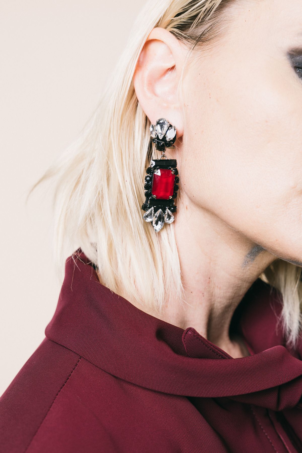 R5713  orecchini  rada'  bian/nero/rosso