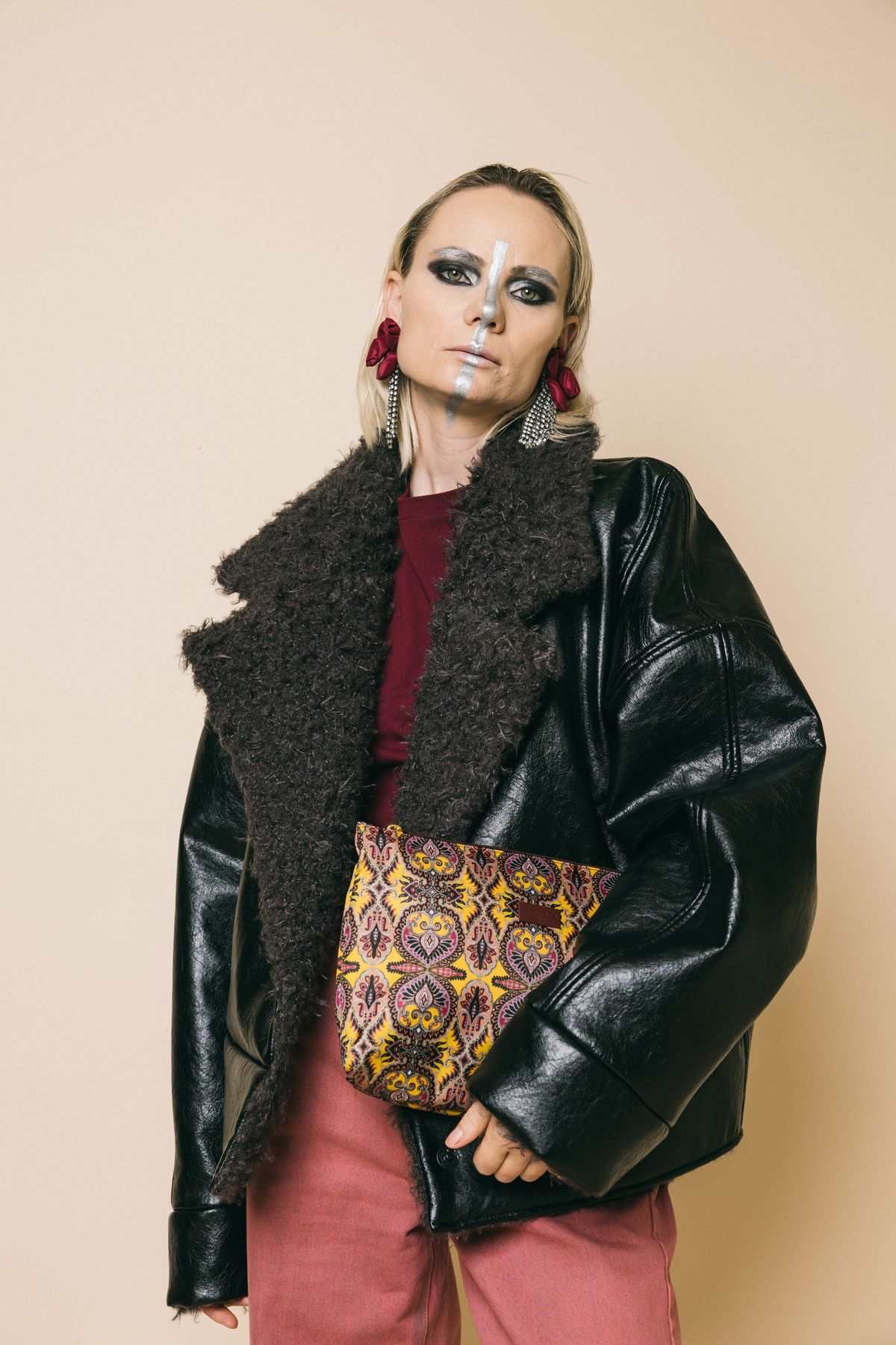 Elvis nero  bomber  the m..  nero, s