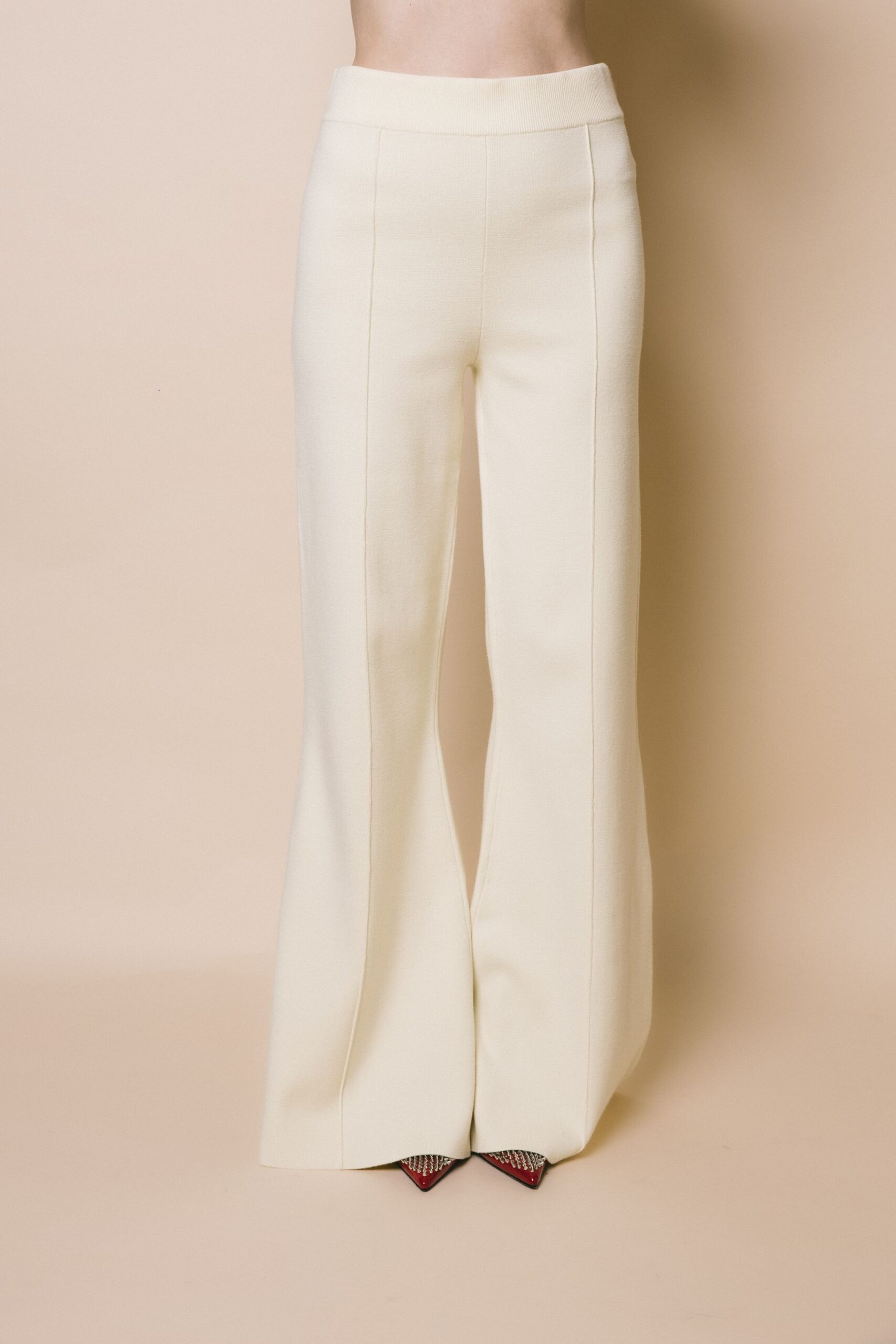 Gattitude flared pants  pantaloni  essentiel antwerp  latte, m