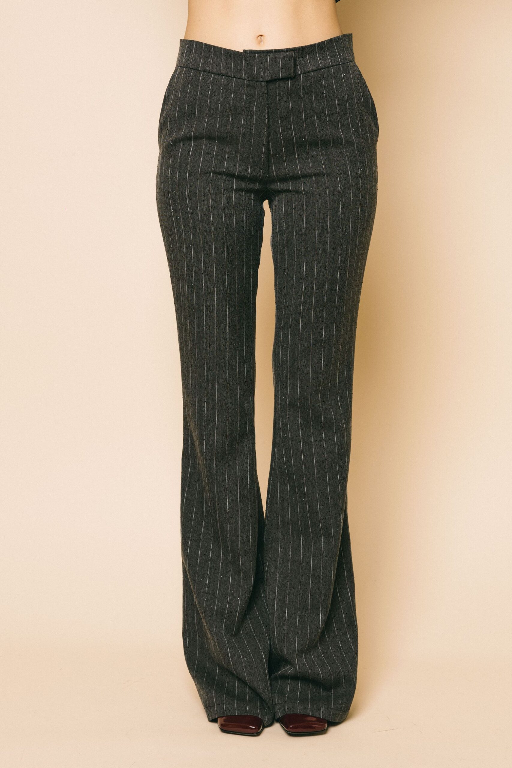 Ki24130 gessato  pantaloni  kostumn°1  gessato grigio, s