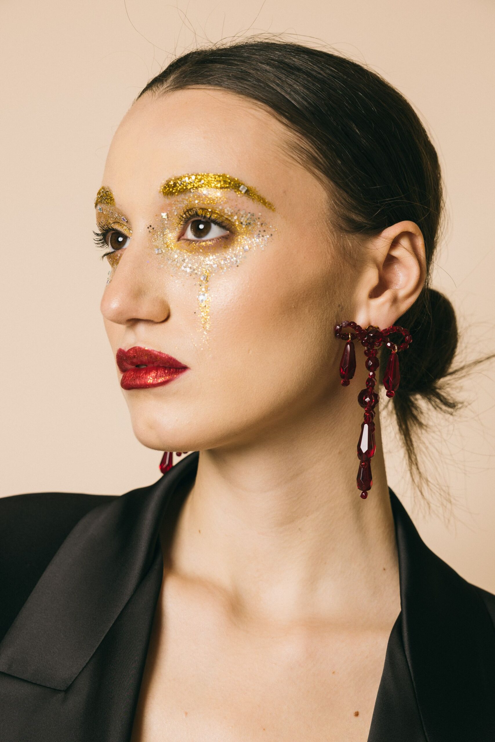 R1335  orecchini  rada'  rosso