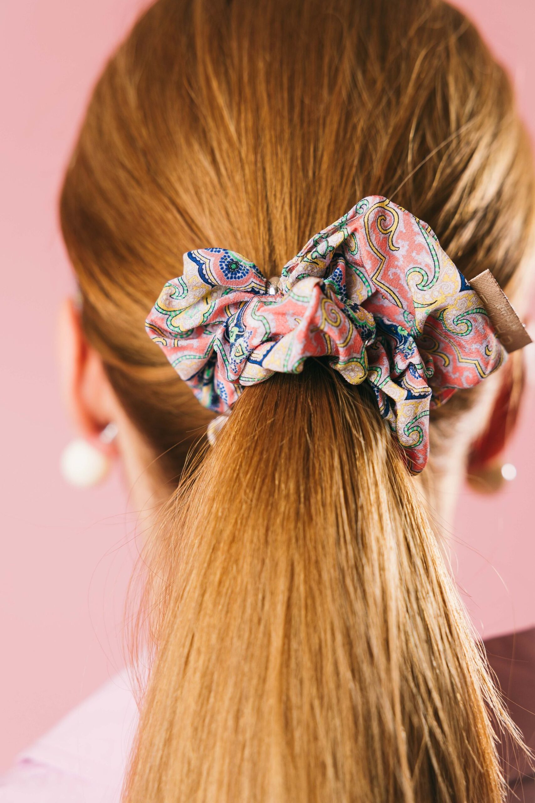 C04233/1136 rosaacqua  fermacapelli  etro  acqua stampa paisley