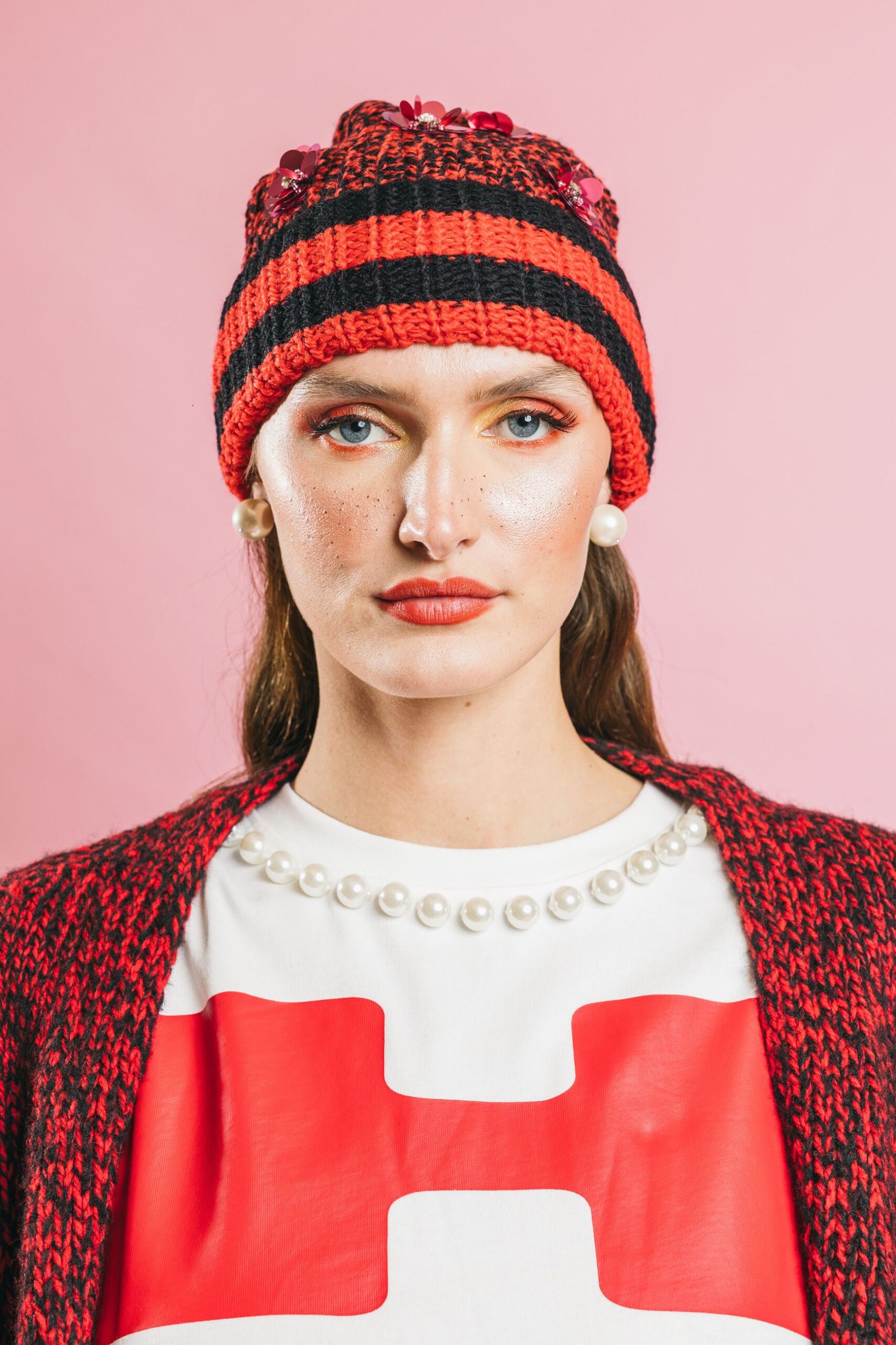 Ishadow red  cappelli  essentiel antwerp  rosso, taglia unica