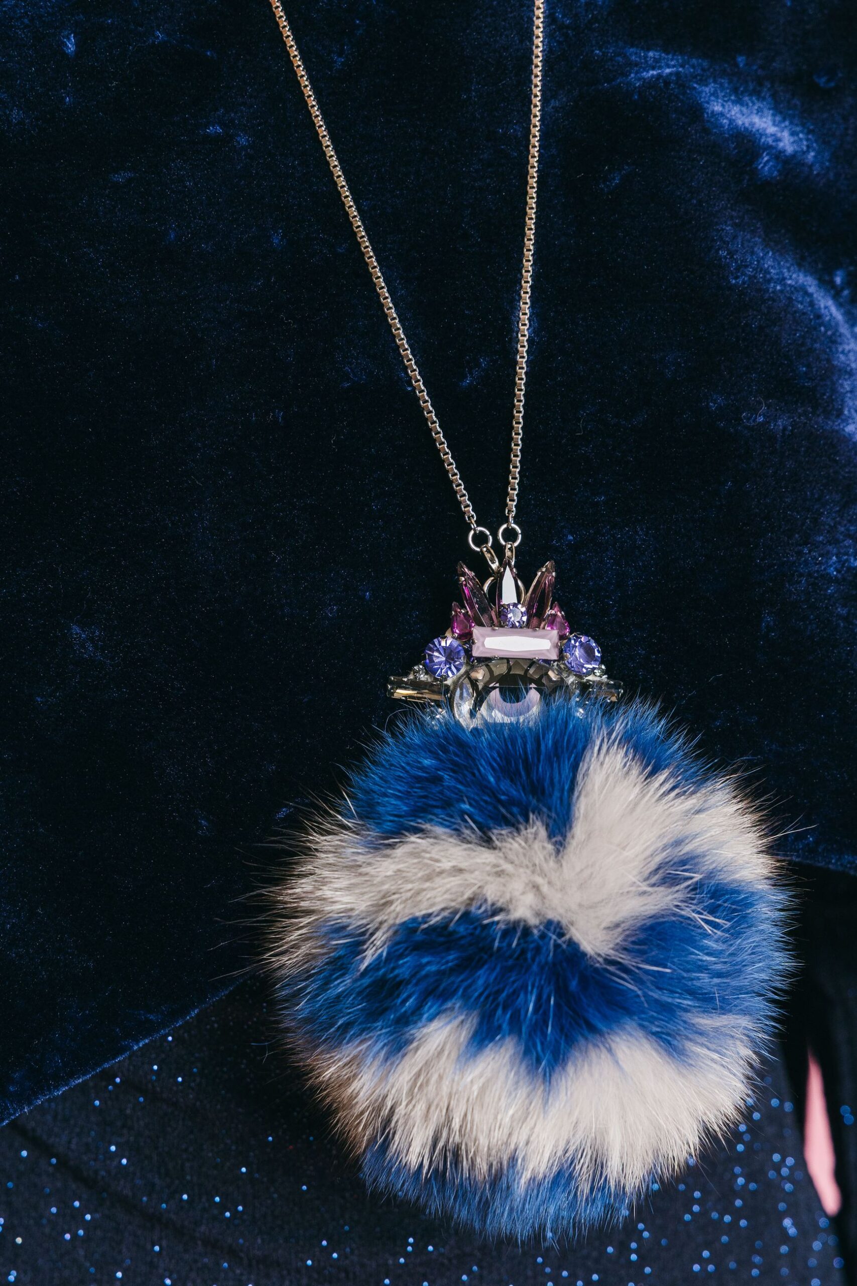 C3347 lilac  collane e bracciali  rada'  lilla